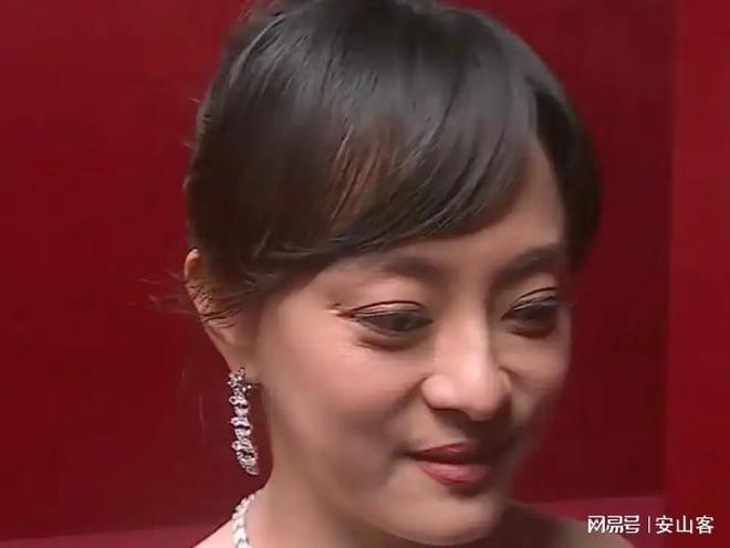 吓坏杨幂不敢露脸只有赵今麦扛住了！麻将胡