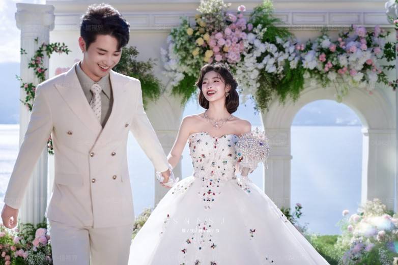 ｜摄视界全问答解析备婚党闭眼冲不踩坑PG电子麻将胡了2试玩大理婚纱照推荐(图1)